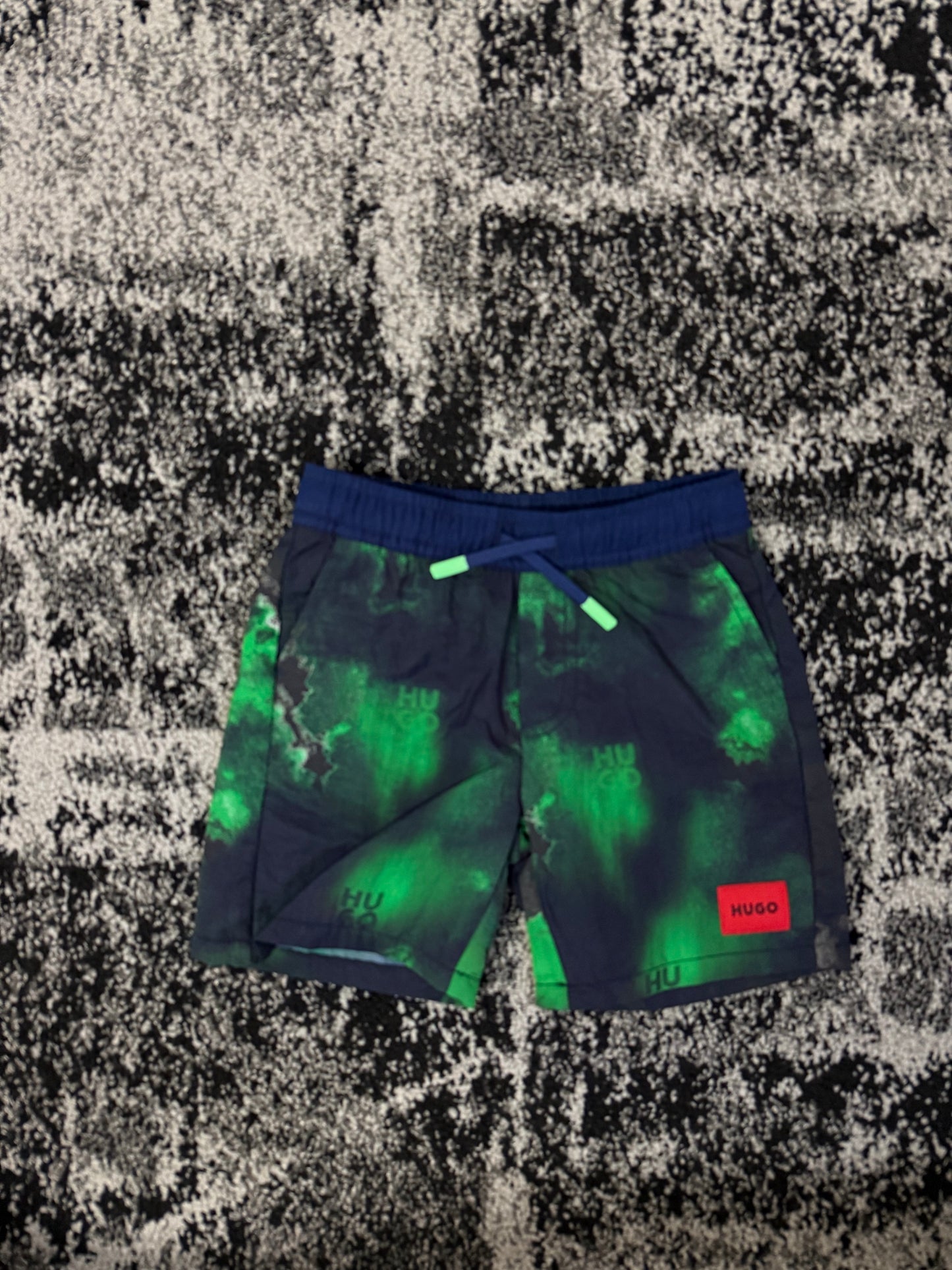 Navy Blue/Green short