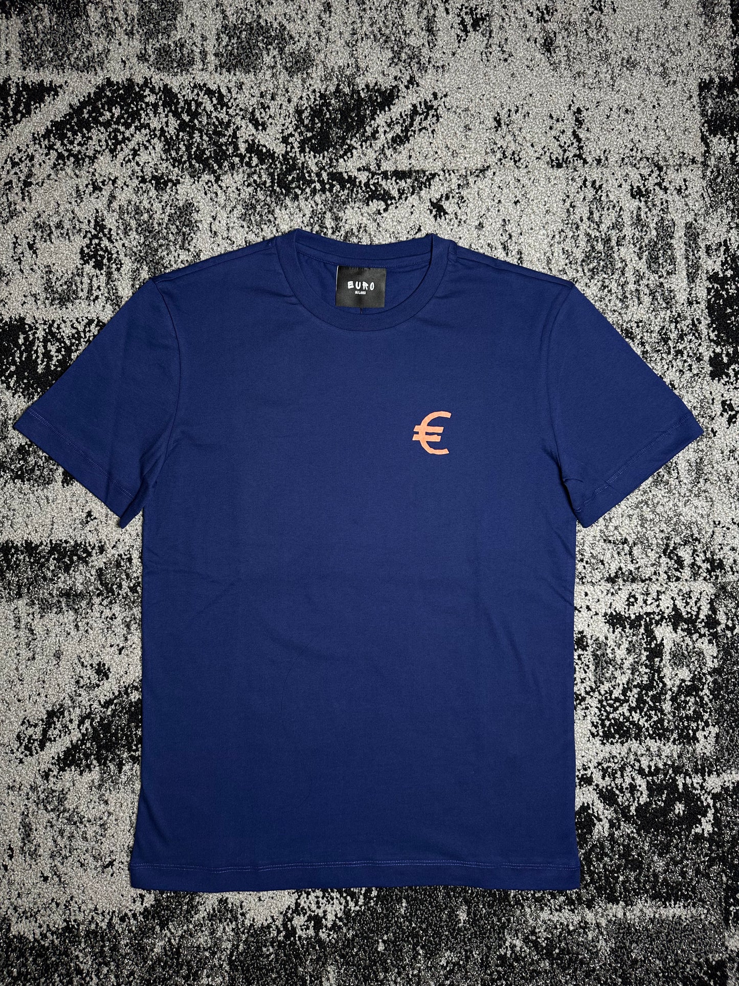 Lion Back Dk Blue