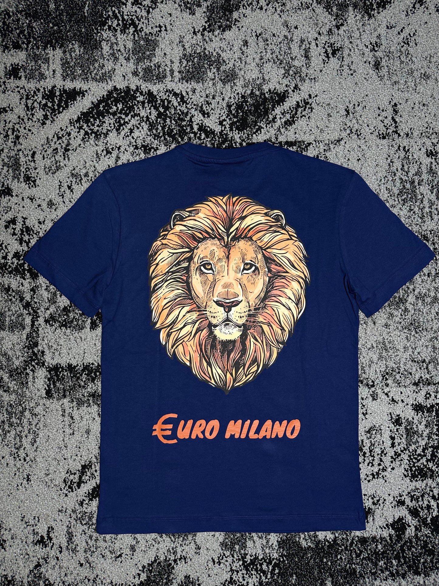 Lion Back Dk Blue